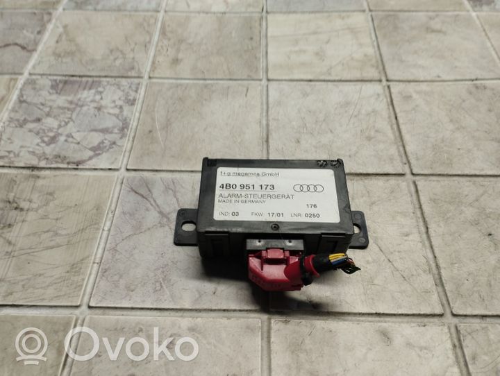 Audi A6 Allroad C5 Boîtier module alarme 4B0951173