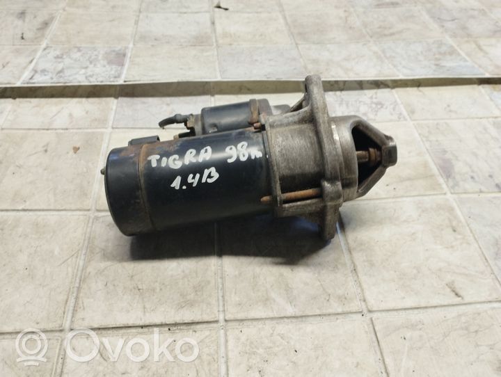 Opel Tigra A Starter motor 