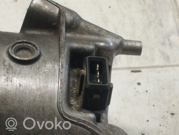 Peugeot 607 Boîtier de filtre à carburant 6650473120