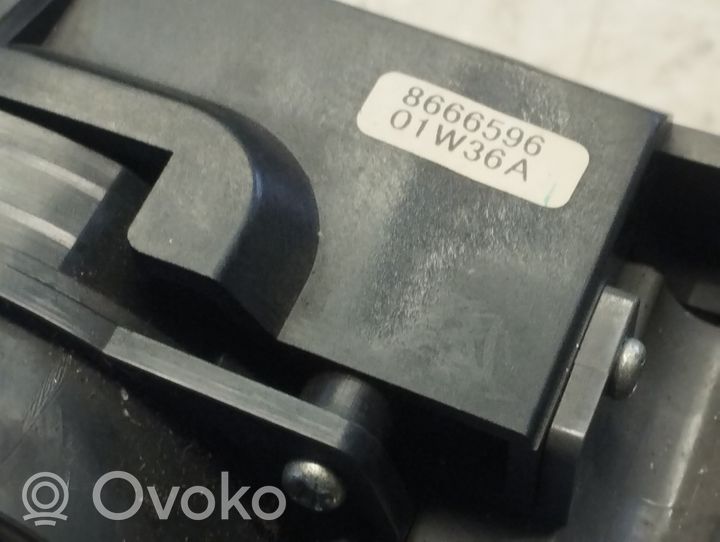 Volvo S60 Leva/interruttore dell’indicatore di direzione e tergicristallo 8666596