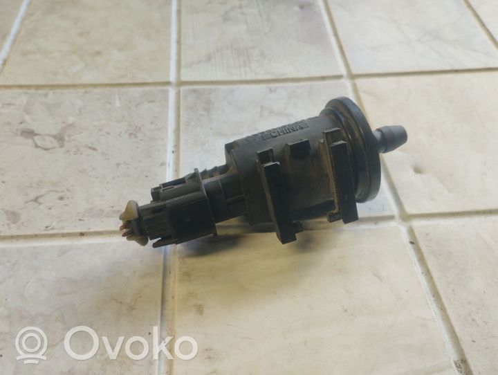 Opel Vectra C Valve vacuum 24404048