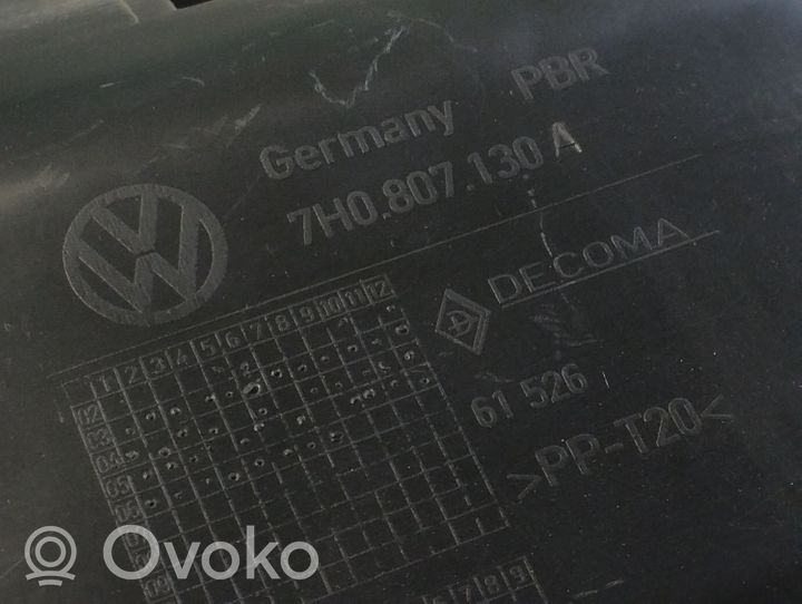 Volkswagen Transporter - Caravelle T5 Support de coin de pare-chocs 7H0807130A