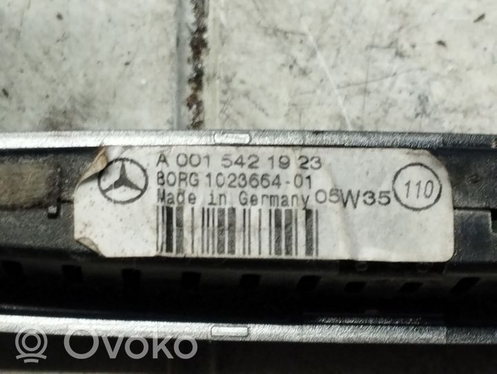 Chrysler Pacifica Monitor del sensore di parcheggio PDC A0015421923