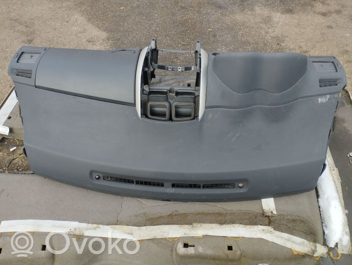 Toyota Auris 150 Deska rozdzielcza 5530202070