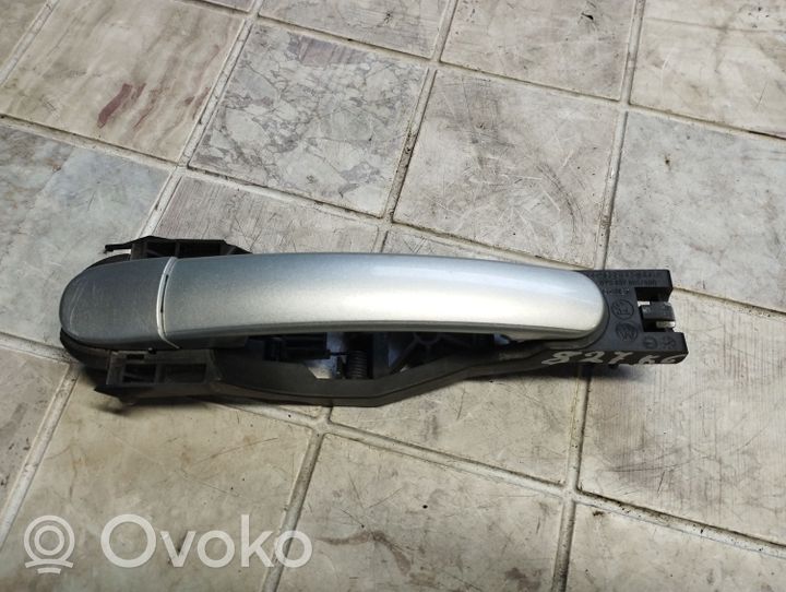 Volkswagen Polo IV 9N3 Rear door exterior handle 6Q4839885