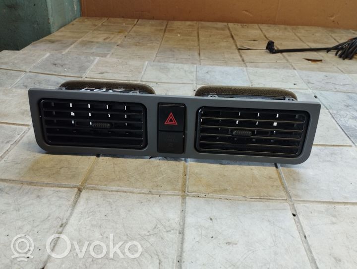 Ford Focus Griglia di ventilazione centrale cruscotto 4S4H19894A