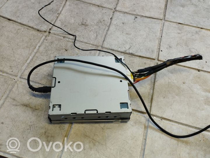 Mitsubishi Grandis Navigācijas (GPS) vadības bloks 8750A038