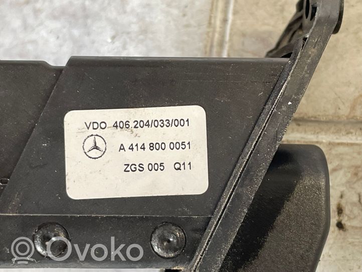 Mercedes-Benz Vaneo W414 Siłownik klapki wlewu paliwa A4148000051