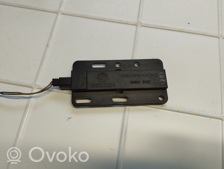 BMW X6 E71 Beraktės sistemos KESSY (keyless) valdymo blokas/ modulis 6922211