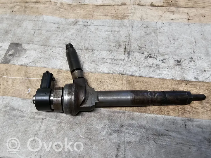 Opel Astra H Inyector de combustible 0445110175