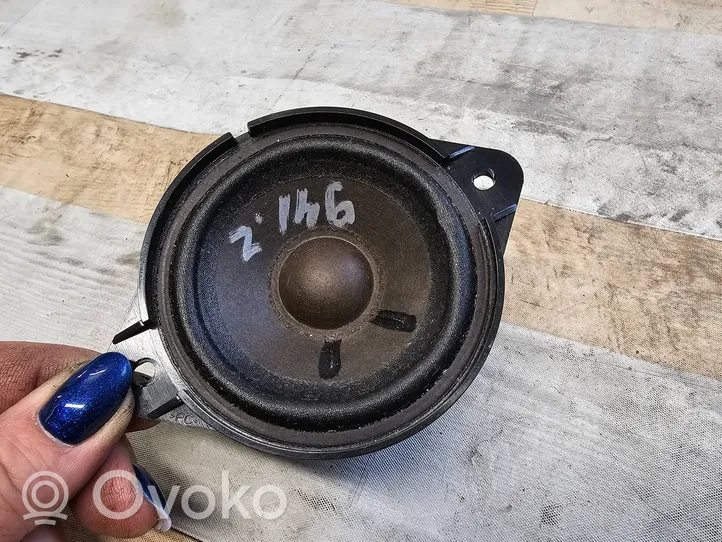 Audi A5 8T 8F Enceinte de plage arrière 8T0035416