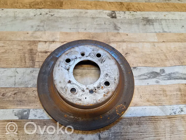 Nissan Almera N16 Aizmugurējais bremžu disks 