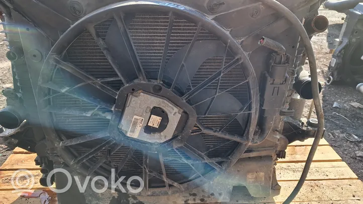 Volvo XC90 Radiatorių komplektas 