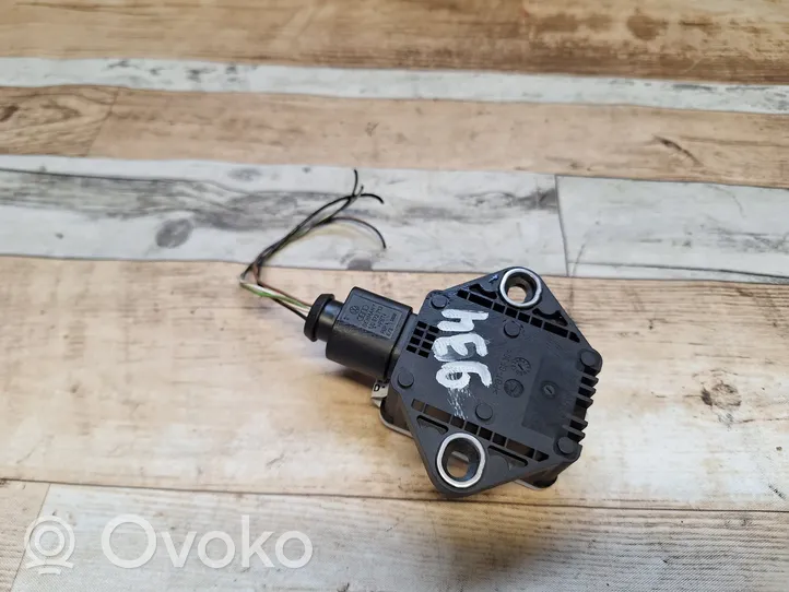 Audi A4 S4 B7 8E 8H Capteur de vitesse de lacet d'accélération ESP 8E0907637B