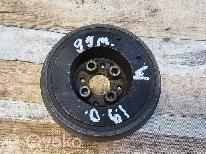 Volkswagen PASSAT B5.5 Crankshaft pulley 038105243