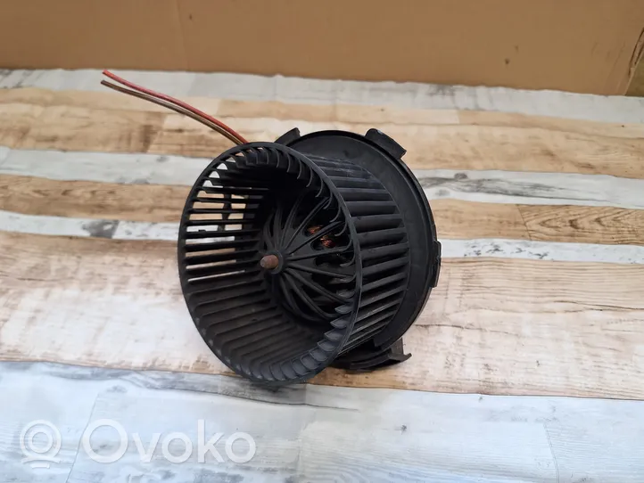 Opel Zafira B Heater fan/blower 