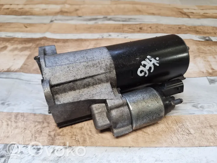 Audi A4 S4 B7 8E 8H Starter motor 0001125057