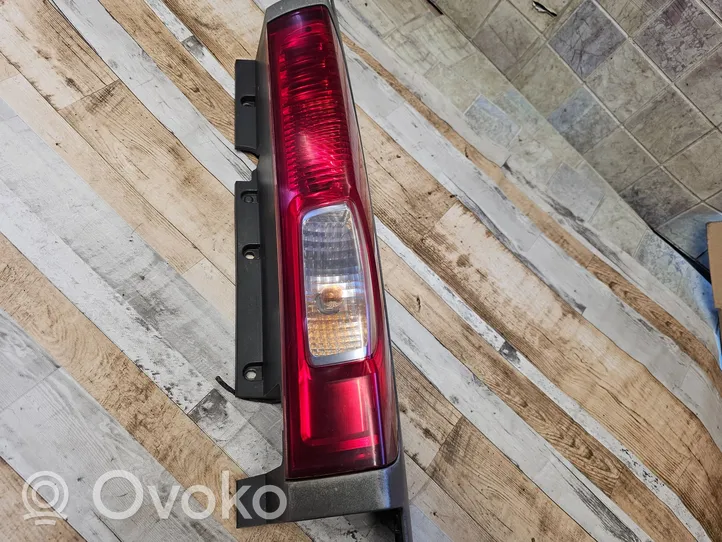 Opel Vivaro Rear/tail lights 93857722