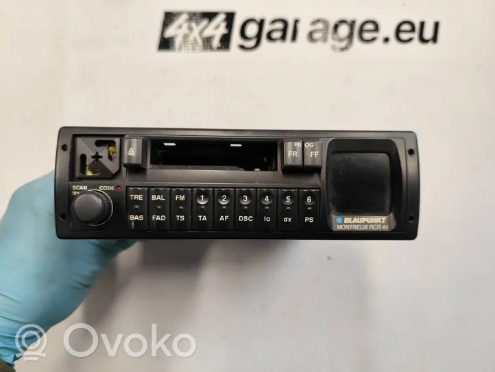 Opel Omega A Radio/CD/DVD/GPS-pääyksikkö 7643784010