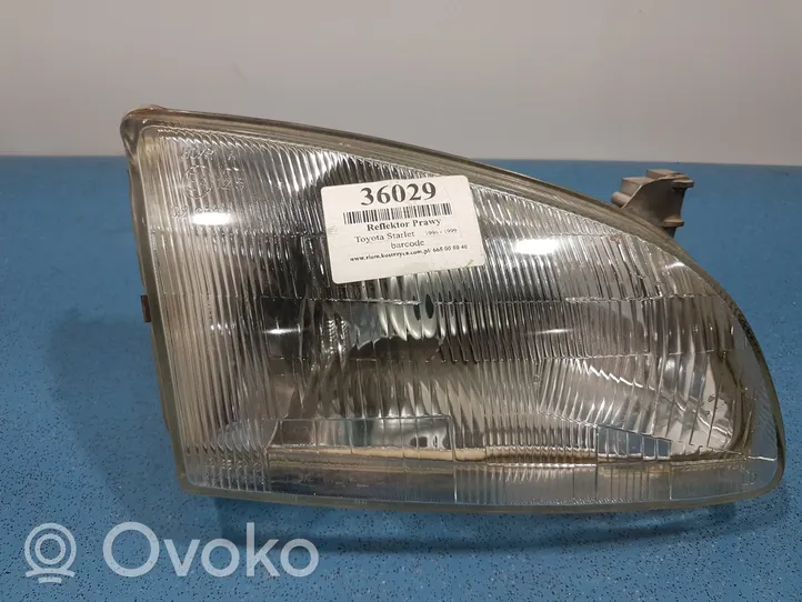 Toyota Starlet (P90) V Lampa przednia 