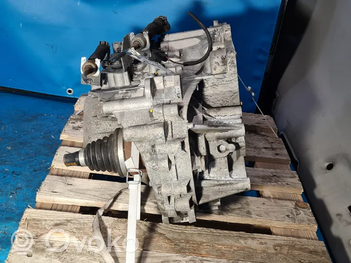 Volvo S40, V40 Manual 6 speed gearbox 141m56l2