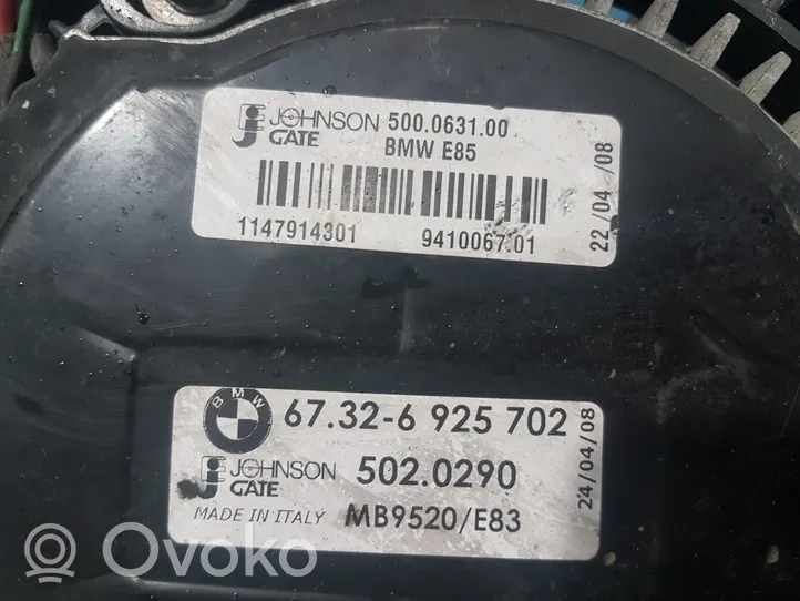 BMW X3 E83 Elektryczny wentylator chłodnicy 67.32-6925702