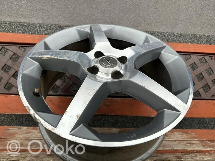 Opel Tigra B Felgi aluminiowe R17 