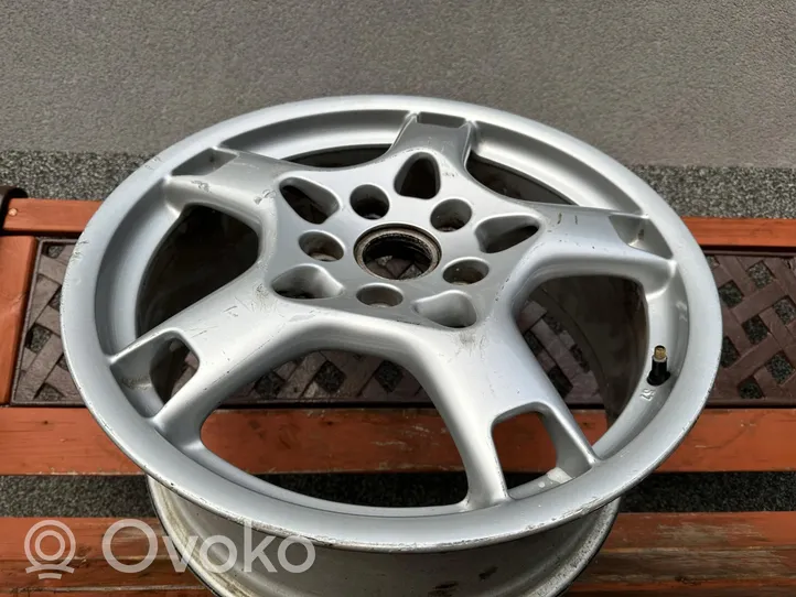 Porsche 911 997 R19 alloy rim 