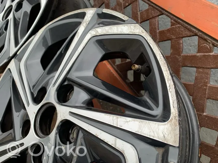 Hyundai i30 R16 alloy rim 