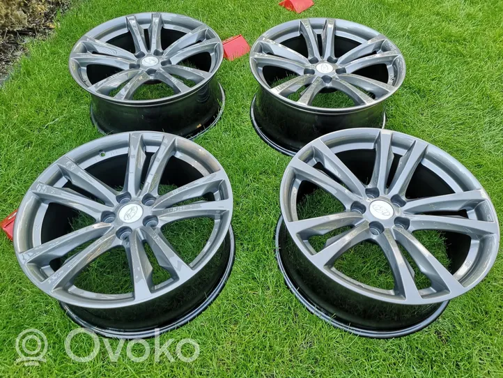 Hyundai Genesis R19 alloy rim 