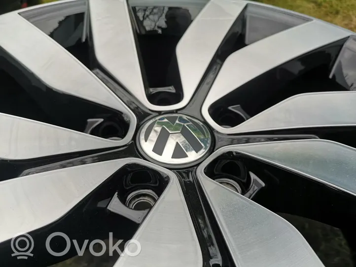 Volkswagen Sharan R18 alloy rim 