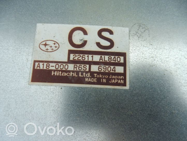 Subaru Impreza II Sterownik / Moduł ECU 22611AL840