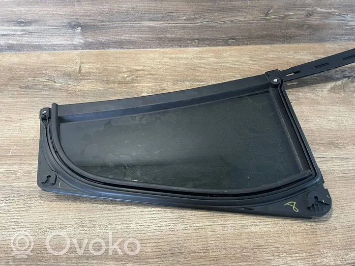 Citroen C4 II Picasso Takakulmaikkunan ikkunalasi 9676915680