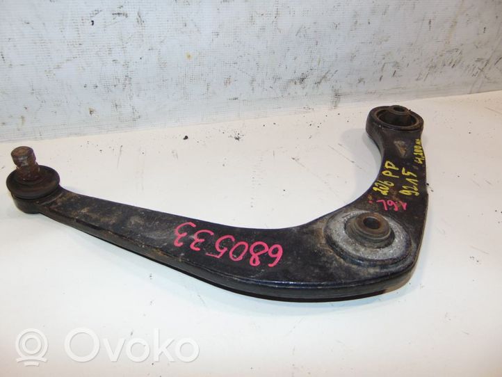 Peugeot 206 Braccio di controllo sospensione anteriore superiore/braccio oscillante 3521K2