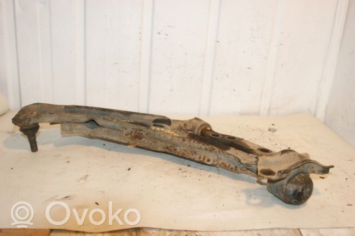 Nissan Primera Fourchette, bras de suspension inférieur avant 545002F500