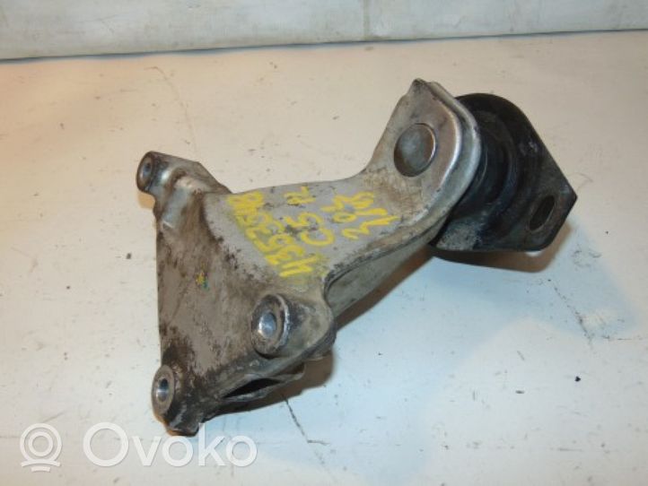 Citroen C5 Support de boîte de vitesses 182125