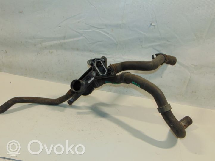 Volkswagen Polo Termostat / Obudowa termostatu 03C121111B