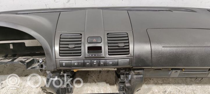 SsangYong Rexton Kojelauta 7650008009ABA