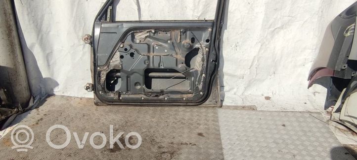 Mitsubishi Pajero Priekinės durys (dvidurio) MB861446