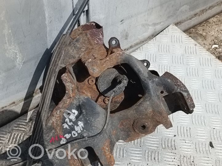 Volvo V50 Pivot de moyeu arrière 30736773