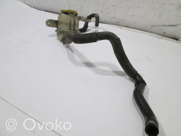 Subaru Outback Ohjaustehostimen nestesäiliö 34630AG000