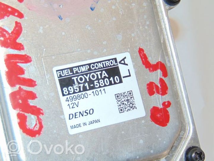 Toyota Camry VIII XV70  Unité de commande / module de pompe à carburant 8957158010
