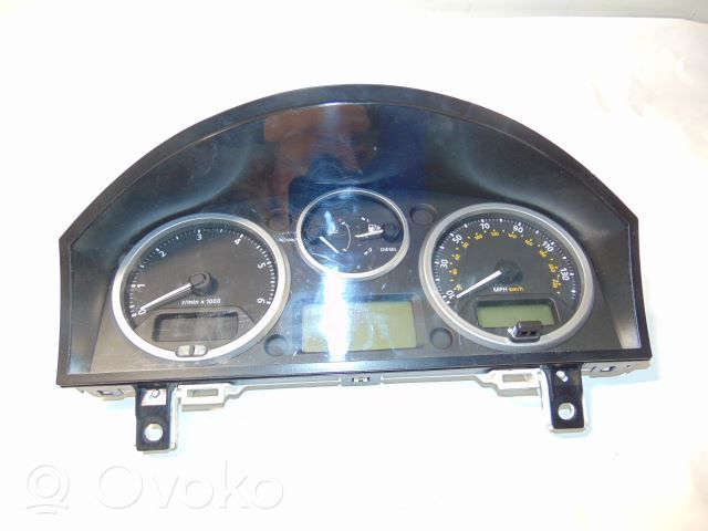 Land Rover Discovery 3 - LR3 Spidometrs (instrumentu panelī) LR014549