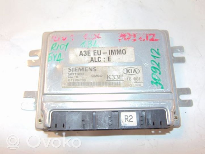 KIA Rio Calculateur moteur ECU K33E18881