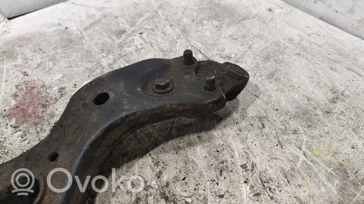 Toyota Avensis T270 Querlenker Achsschenkel vorne 4806805090