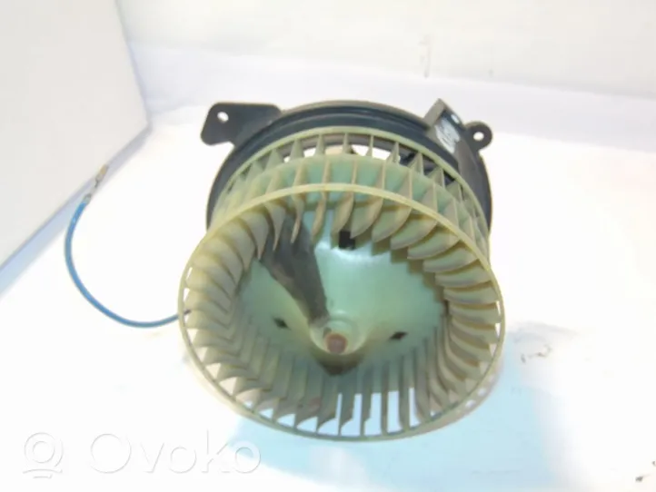 Mercedes-Benz CLK A208 C208 Ventola riscaldamento/ventilatore abitacolo A2028209242