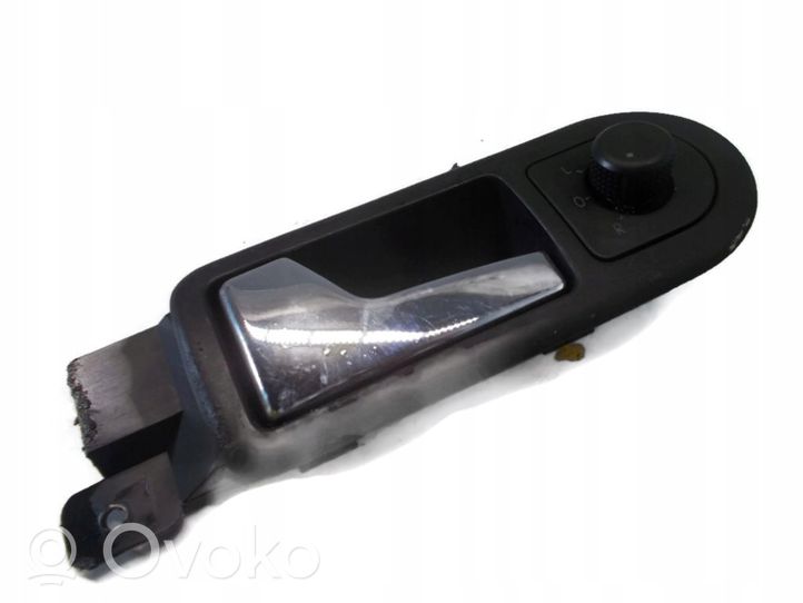 Volkswagen Golf IV Front door interior handle 