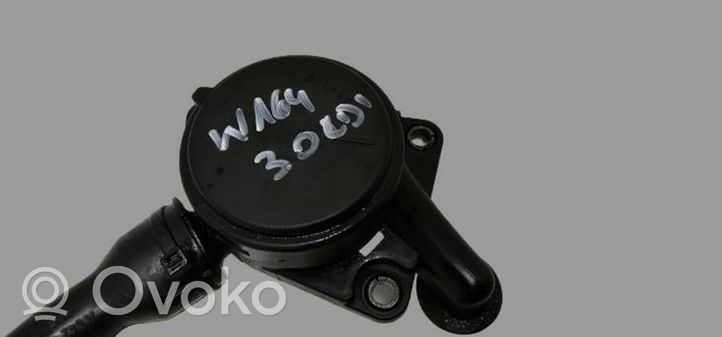 Mercedes-Benz ML W164 Separatore dello sfiato dell’olio A6420100391