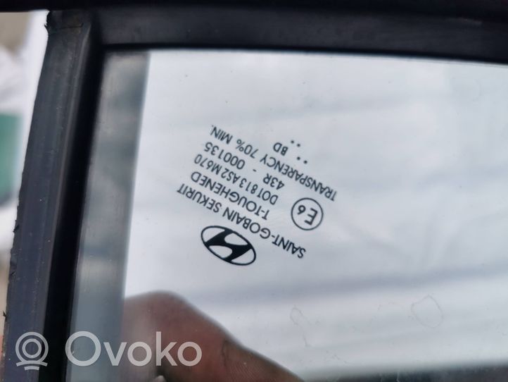 Hyundai i10 Szyba karoseryjna drzwi tylnych 