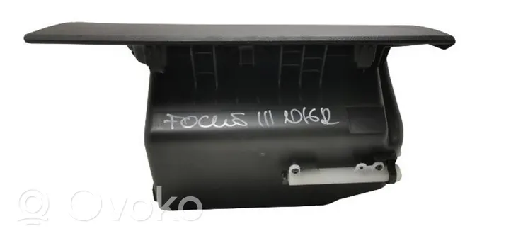 Ford Focus Glove box 